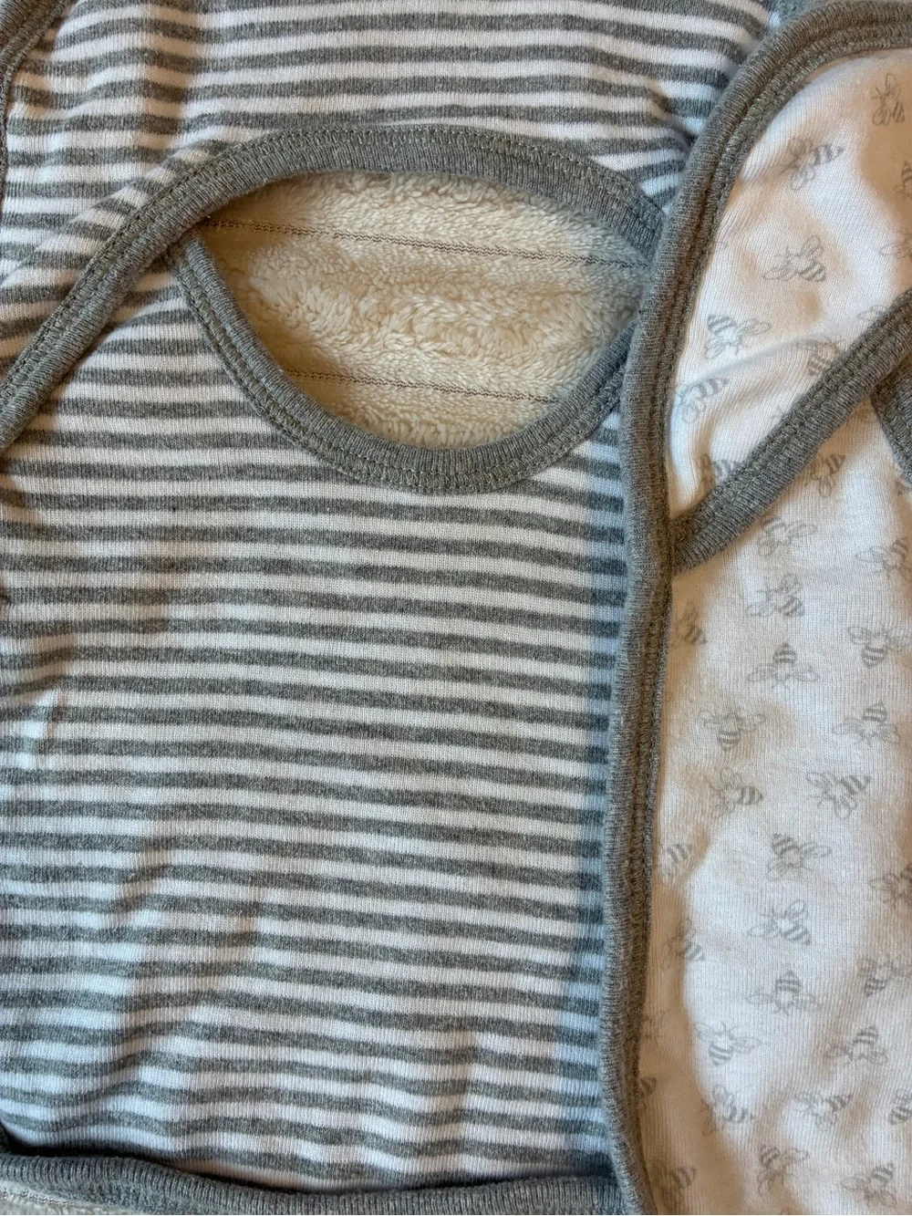 🤍 Gray & White Baby Bib + Burp Cloth Bundle — 9 Pieces 🧸